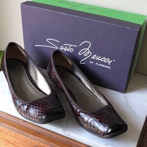 Sesto Meucci Brown Snakeskin Patent-Toe Flats